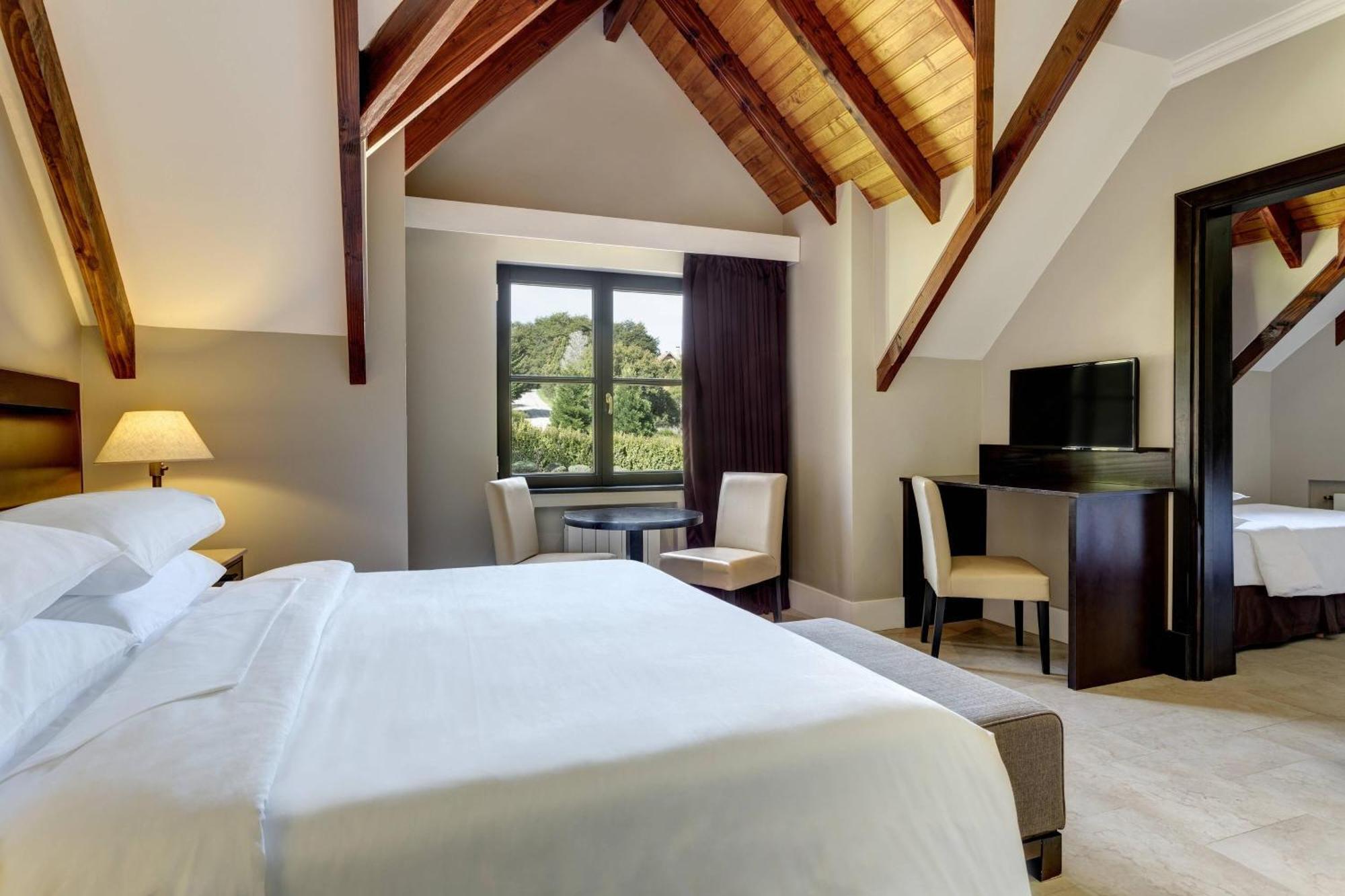 Arelauquen Lodge, A Tribute Portfolio Hotel San Carlos de Bariloche Exterior photo